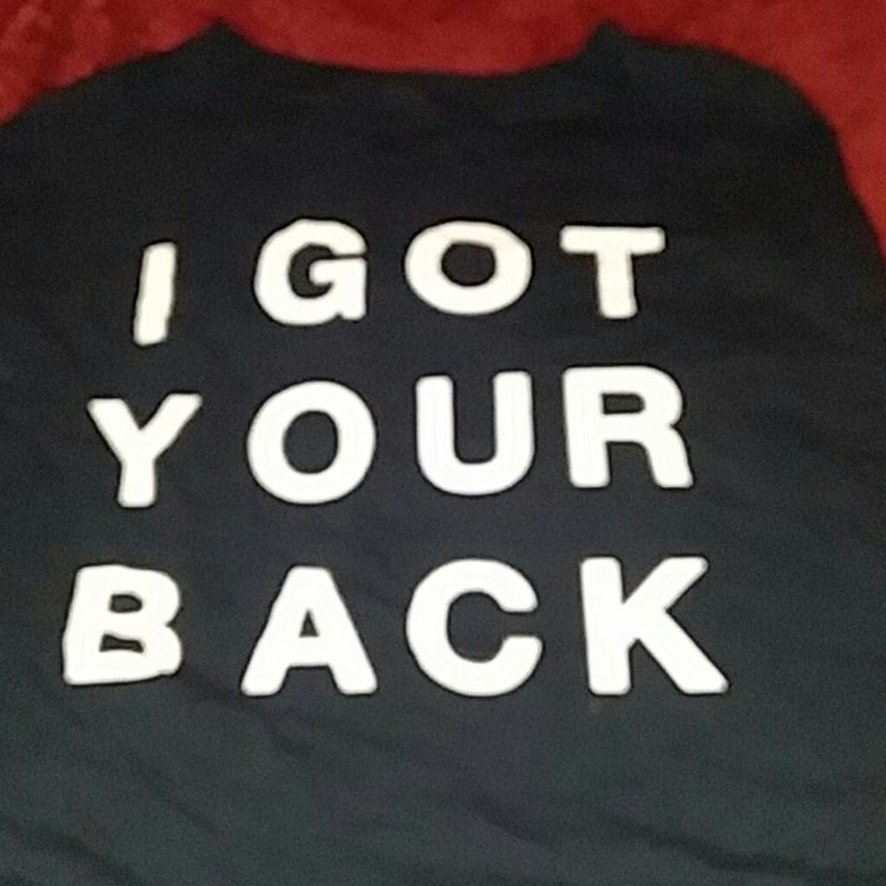 Crop top - Picture 2 of 3